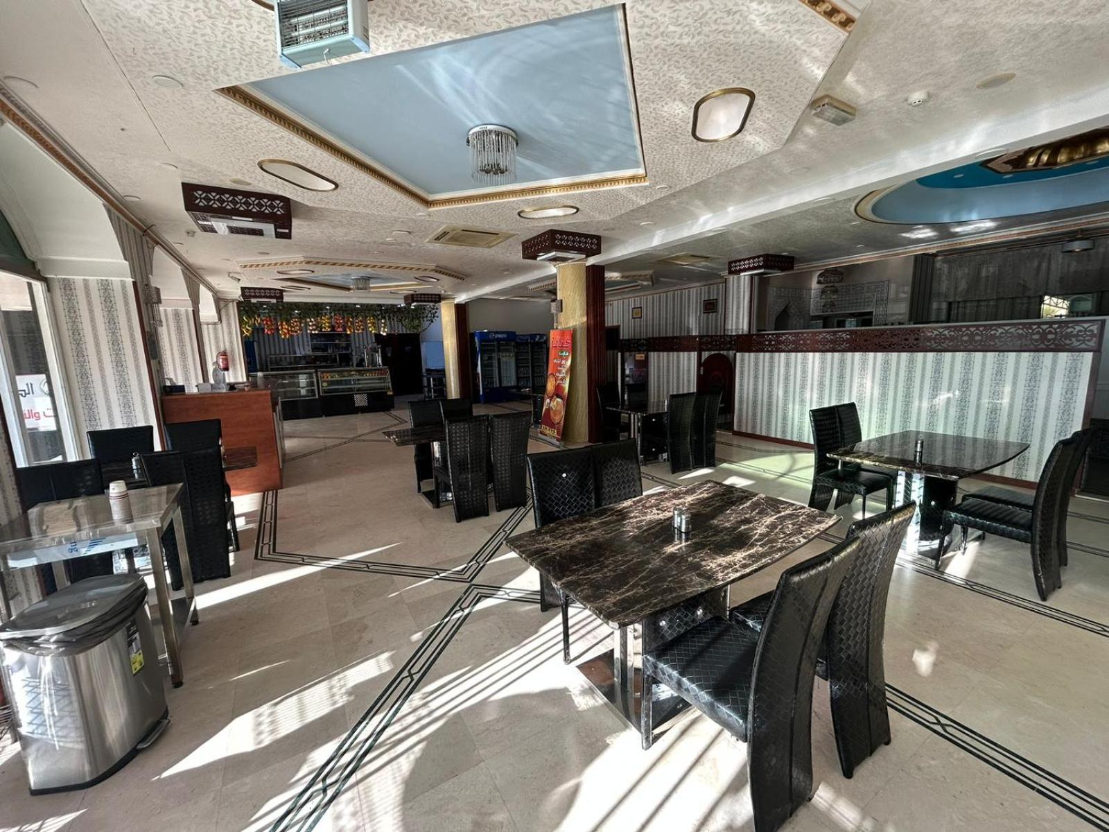 萨弗里酒店 尼兹瓦 外观 照片