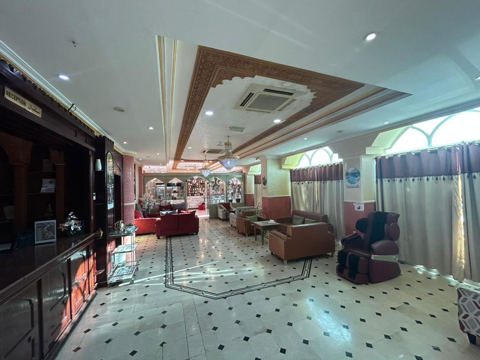 萨弗里酒店 尼兹瓦 外观 照片